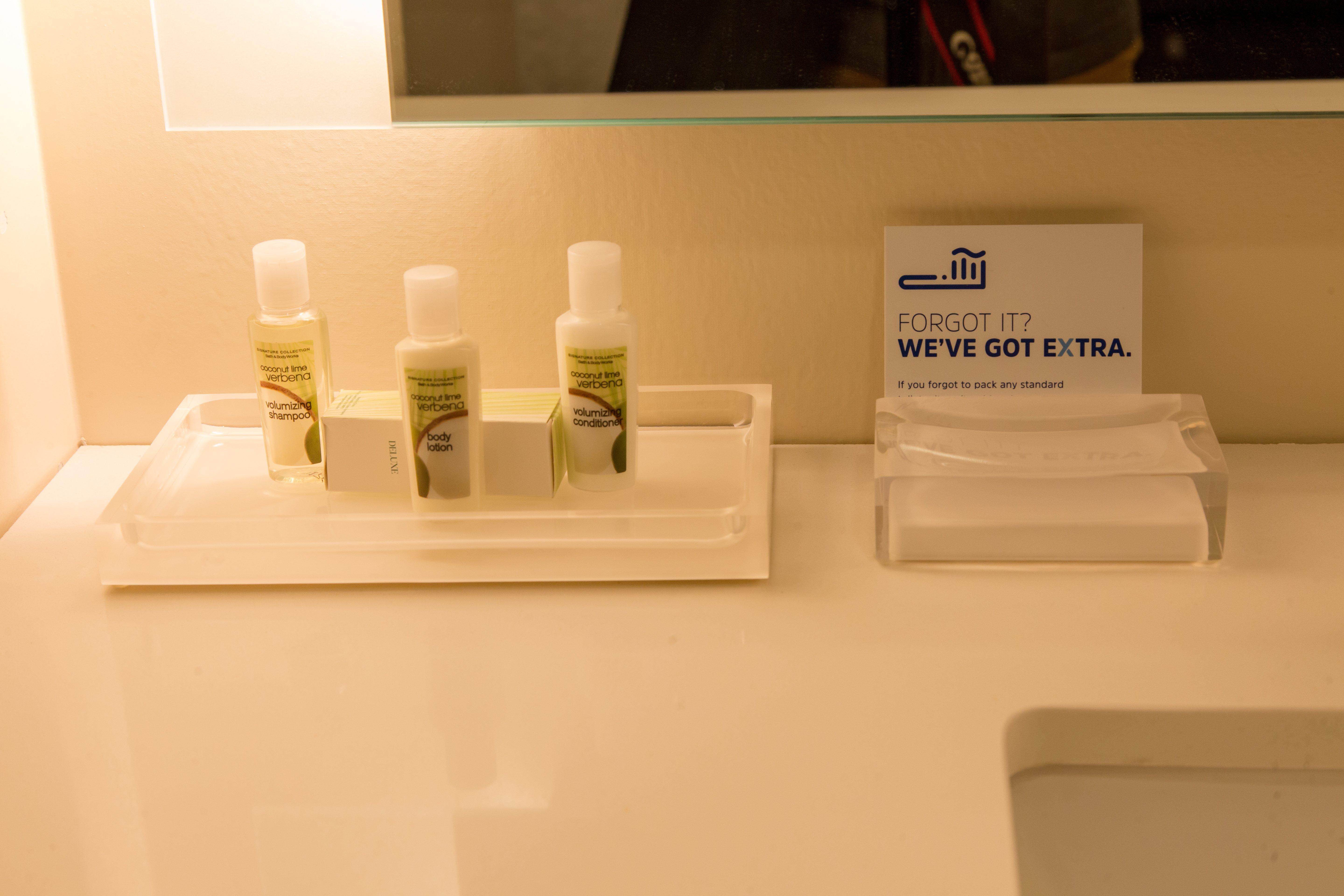 Holiday Inn Hotel & Suites - Mount Pleasant By Ihg Esterno foto