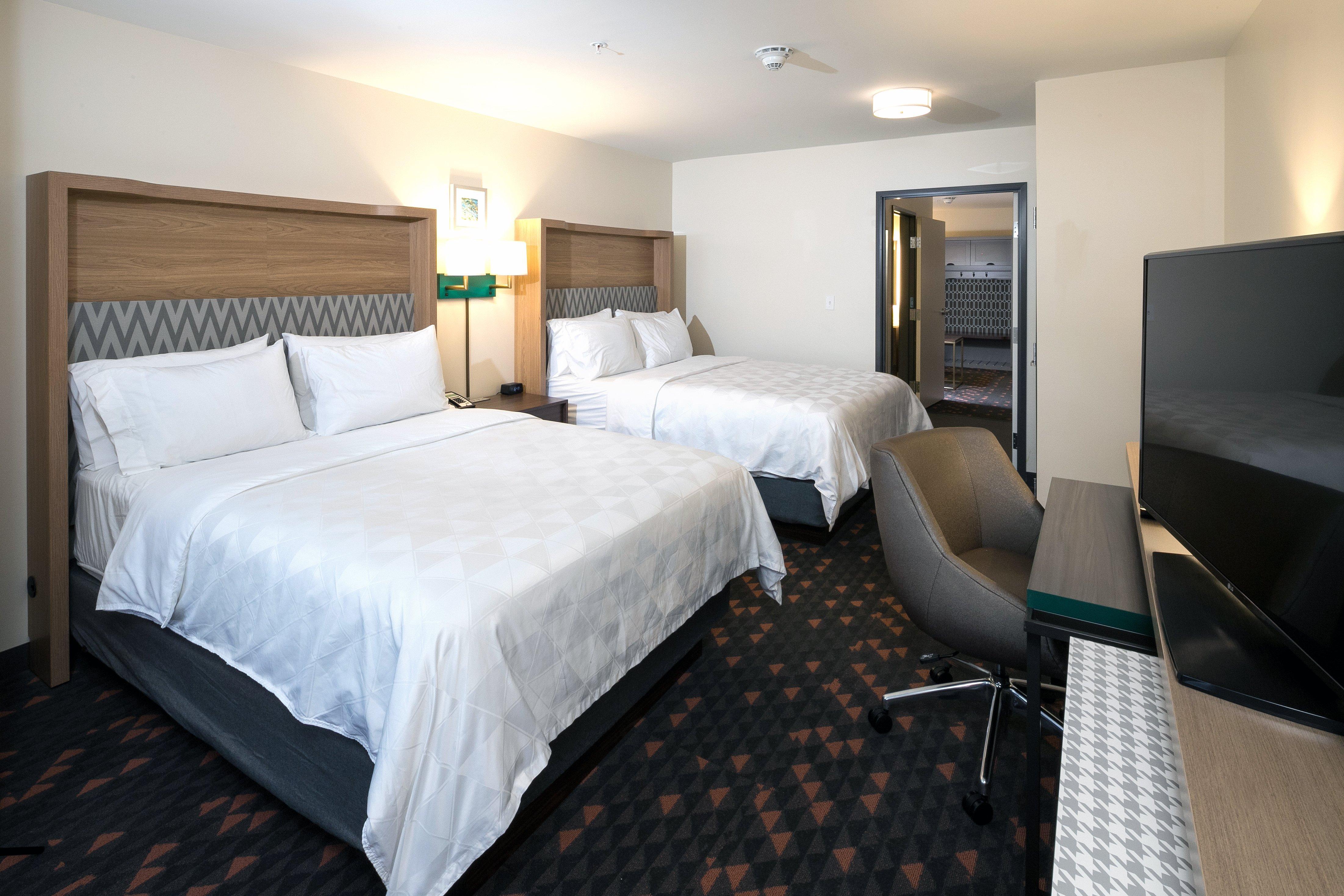 Holiday Inn Hotel & Suites - Mount Pleasant By Ihg Esterno foto
