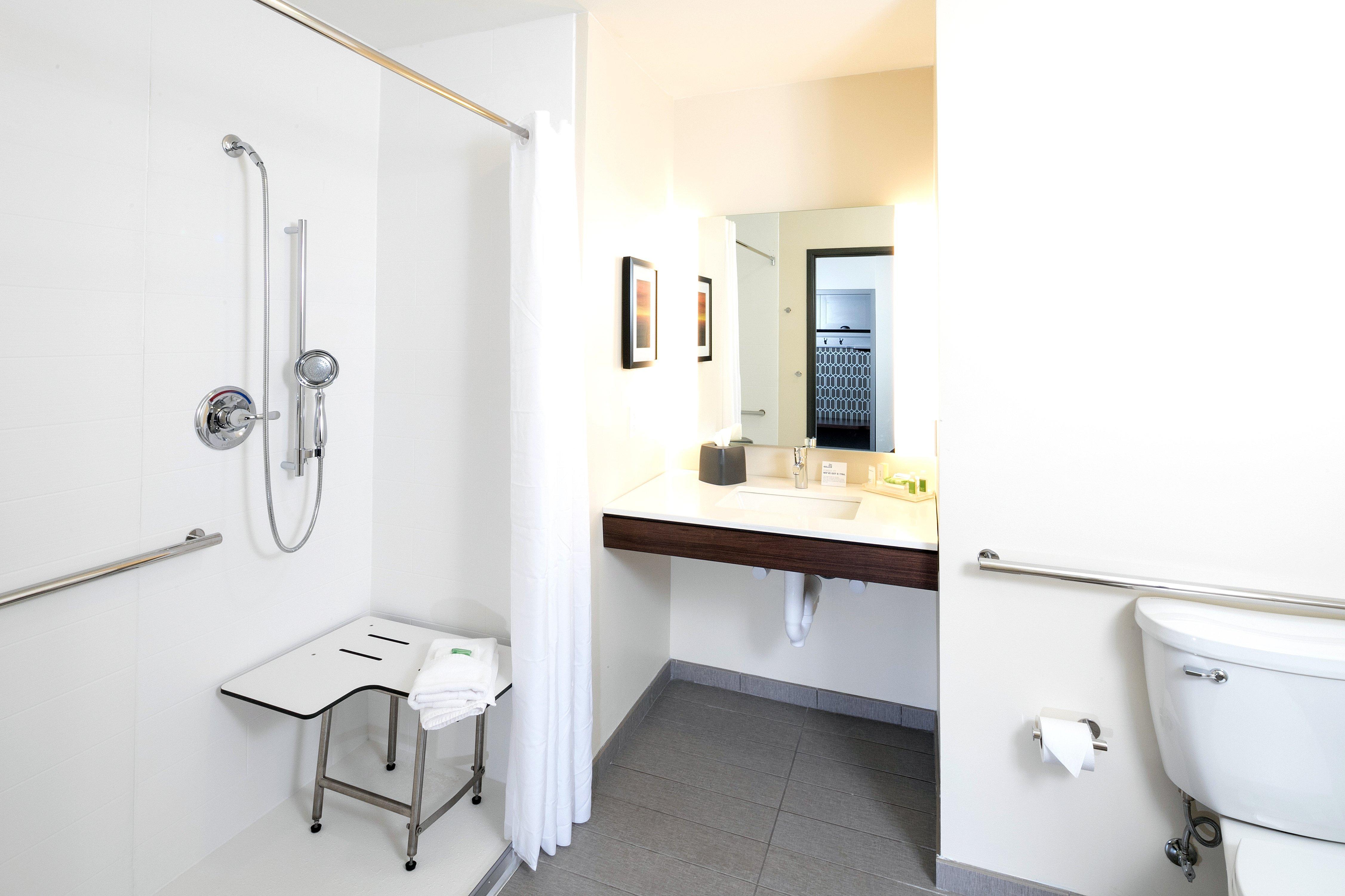 Holiday Inn Hotel & Suites - Mount Pleasant By Ihg Esterno foto