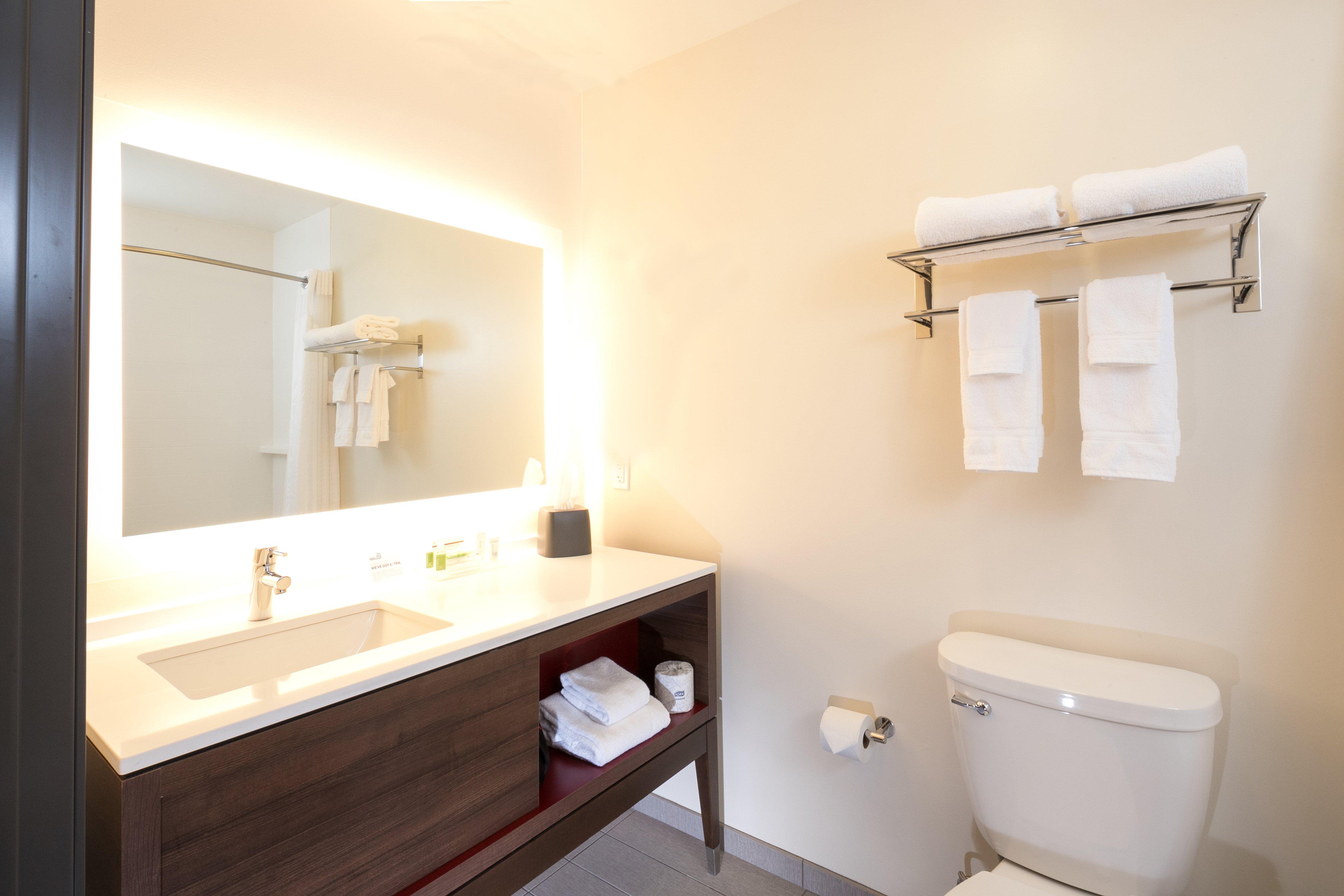 Holiday Inn Hotel & Suites - Mount Pleasant By Ihg Esterno foto