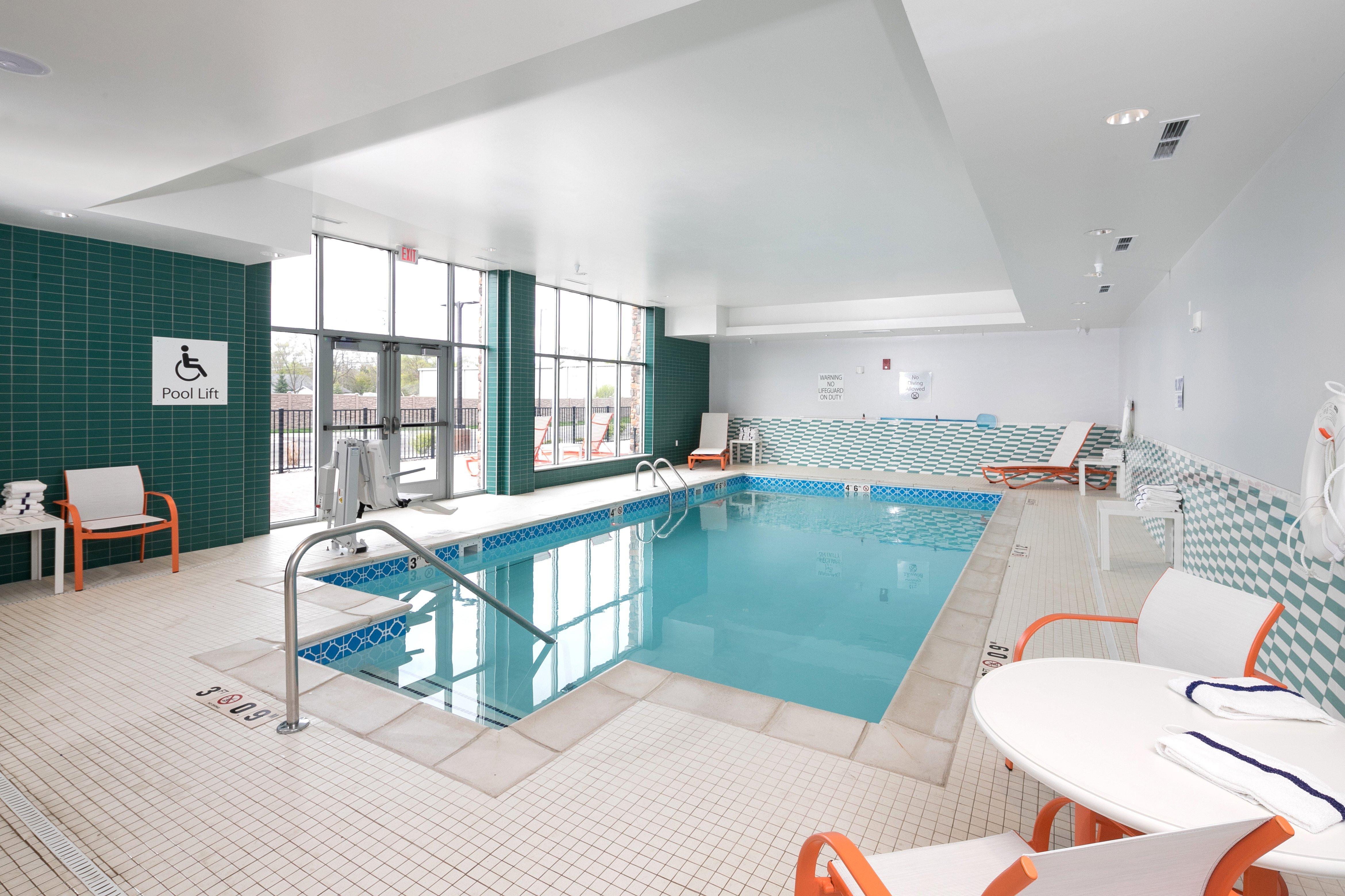 Holiday Inn Hotel & Suites - Mount Pleasant By Ihg Esterno foto